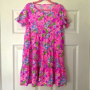 NWOT Lilly Pulitzer Girls knit dress. Size L 8-10.
